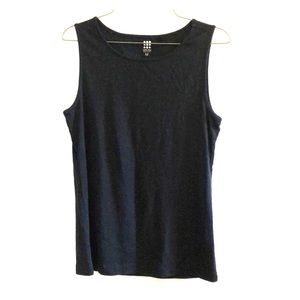 Brand New Title Nine Tank